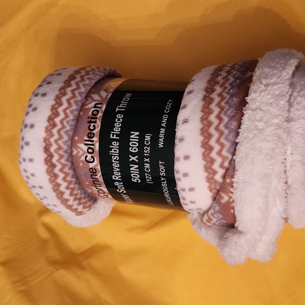 Reversible Fleece Throw